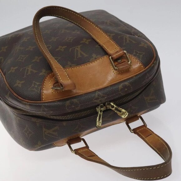 LOUIS VUITTON Monogram Excursion Hand Bag - Picture 9 of 16
